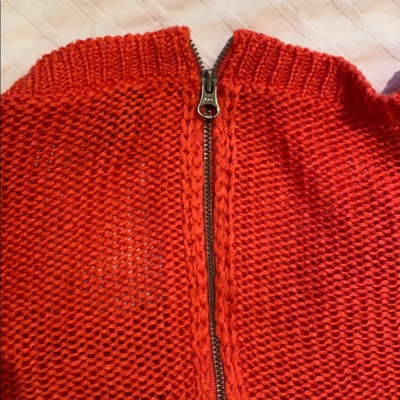 Coral knit fall sweater with zipper accent - Picture 3 of 3